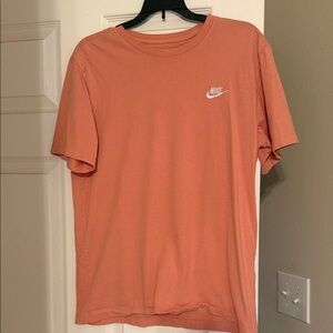 Nike Tee - Medium